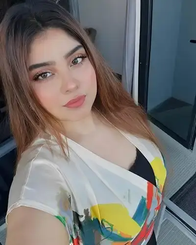 Call Girl Garhi