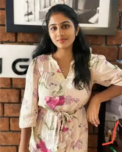 Escorts Garhi